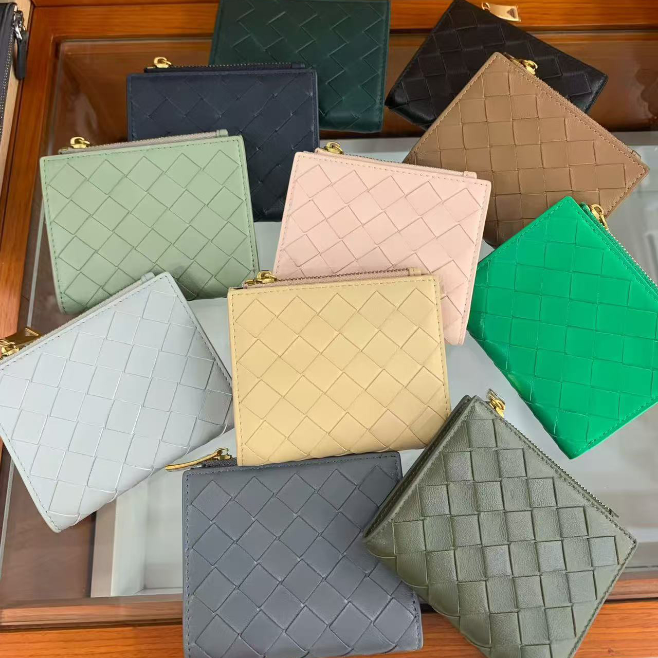 10a Designer Metal Knot Zipper Luxury Wallet Women Woven Genuine Leather Clutch Bag Cardholder Fold Purse Credit Card Wallet Banknote Clip Coin Purs