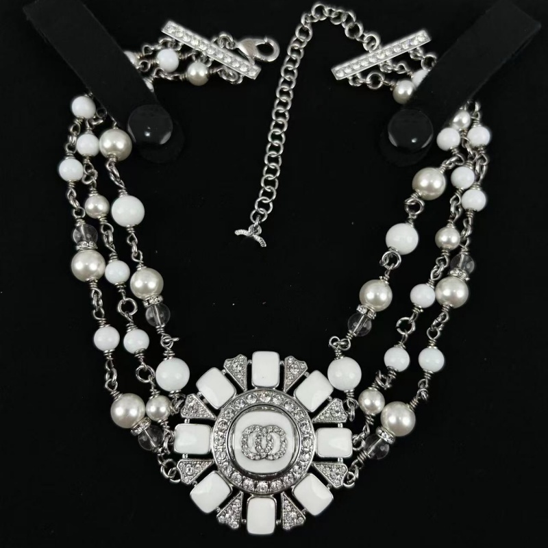 Collier de luxe de styliste pour femmes, collier de perles multicouches, pendentif tournesol en strass, ras du cou pour fête