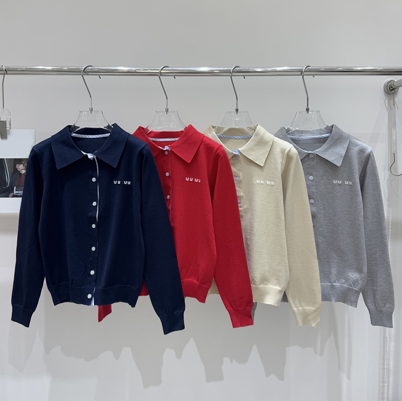 Cardigans en tricot à revers de luxe pour femmes, polos décontractés tricotés à manches longues, lettres de styliste, simple boutonnage, hauts tr