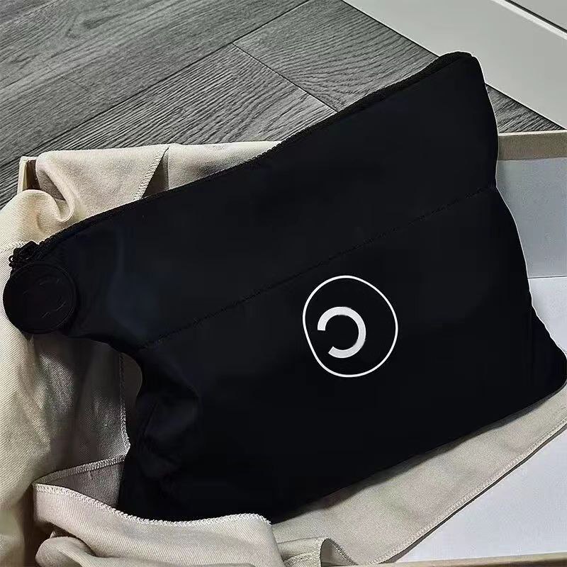 Designer Make Up Pouch Luxury Makeups Case Designers Makeup Womens Vanity Bag Mens Portable Toiletries Outdoor Cosmetic Tote Bags For Travel Dail-image-1106843261