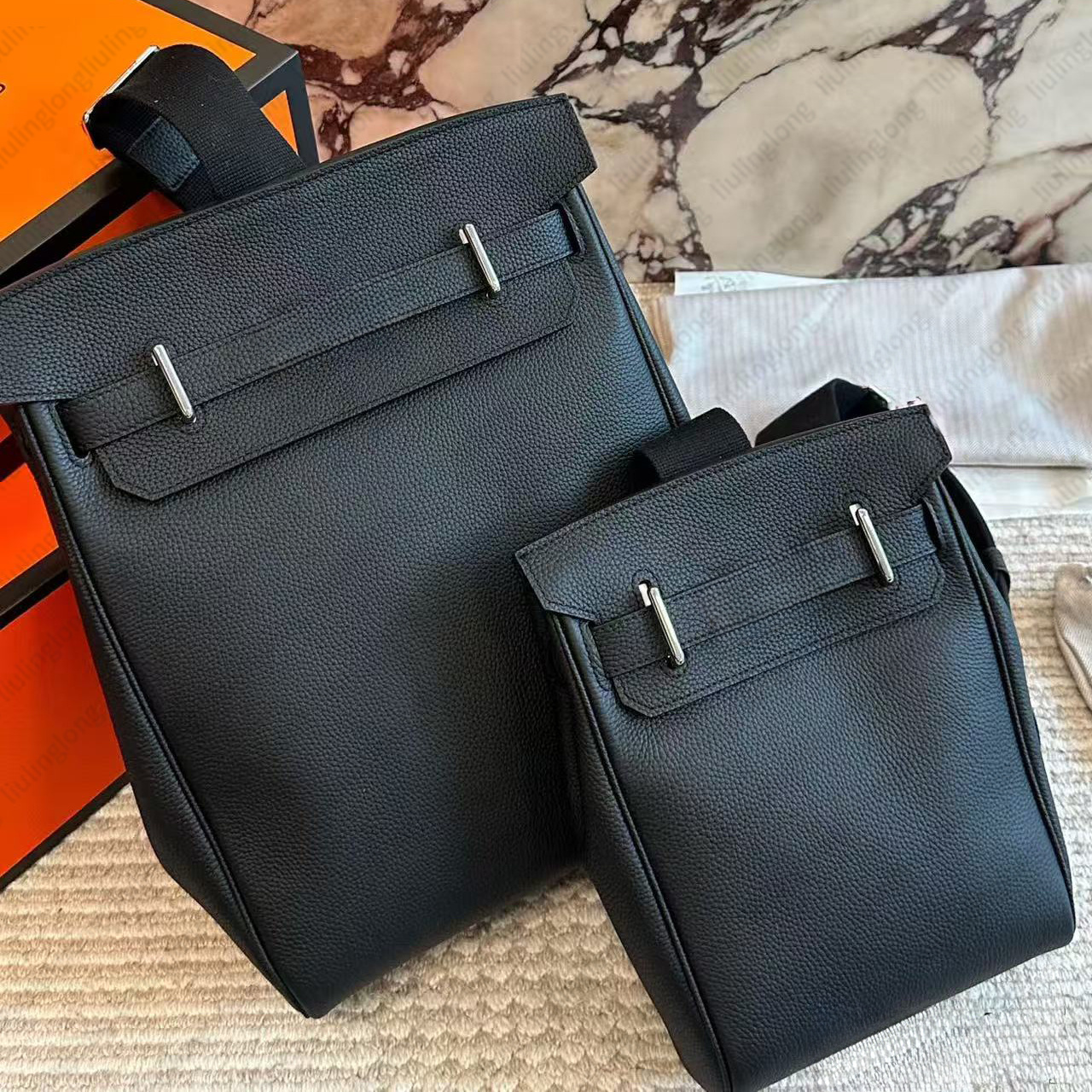 Hac A Dos Marsupio da Donna e Uomo Borsa a Tracolla Porta Telefono Zaino a Spalla Pochette in Pelle 2 Misure Alta QualitÃ