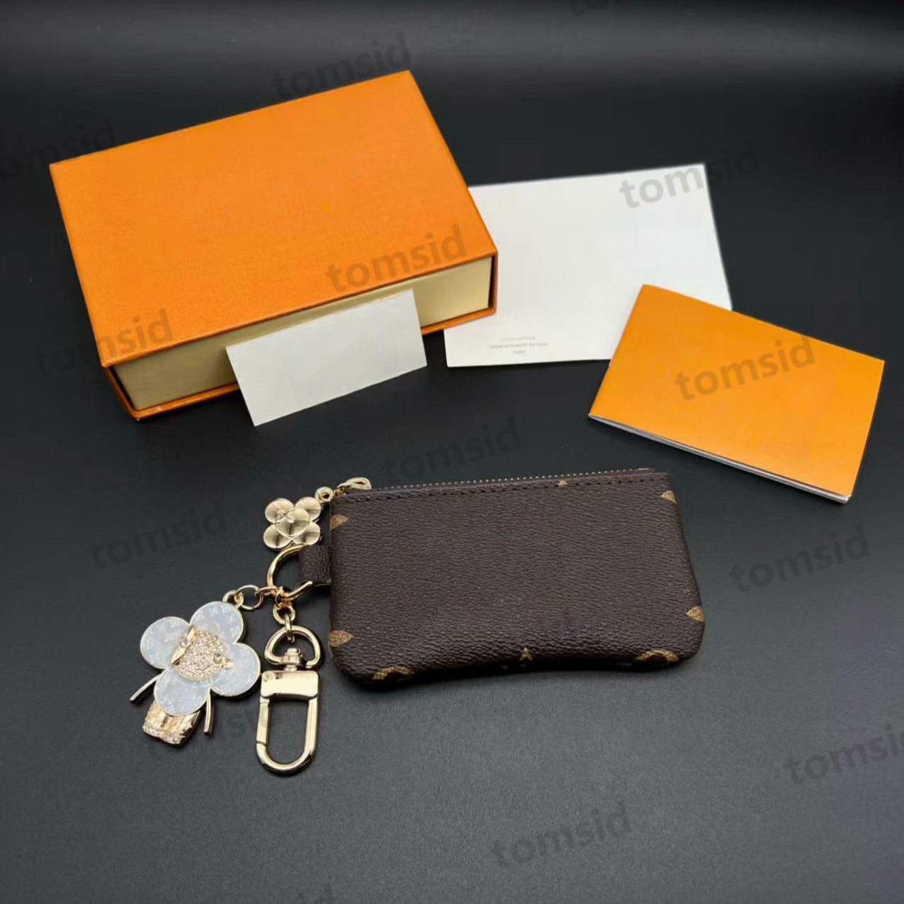 Porte-clés de créateurs Tournesol Porte-monnaie Femmes Sac Charme Portable Clé de voiture Porte-monnaie Accessoires de cartes Fleurs Lettres à ca