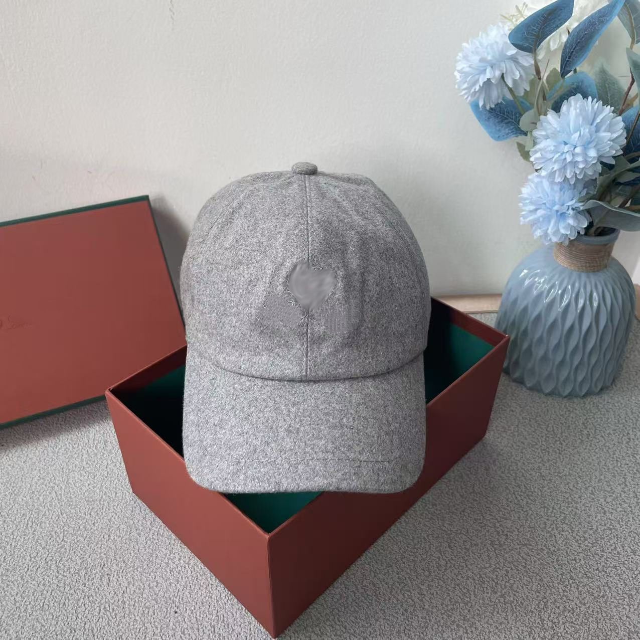 Luxury wool designer baseball cap mens lopp classic embroidery Warm italian Premium Knit Hat