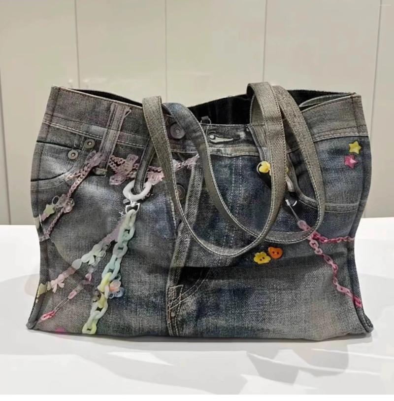 Duffel Bags 2026 Capacity Candy Chain 32 42 16cm Messenger Strap Bag Men Women High Quality DenimFunctional Shoulder #R019