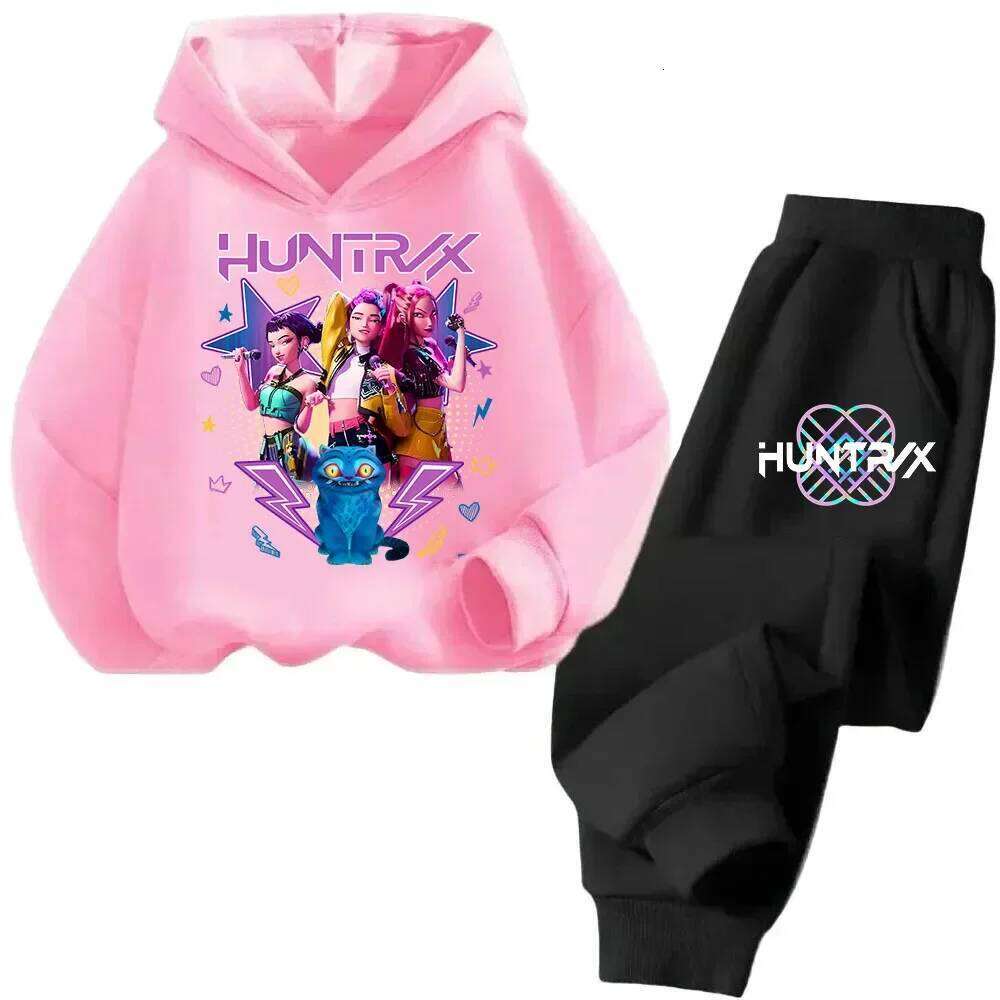 Vêtements 2025 Hot KPop Demon Hunter Cartoon Girls Sweat à capuche Pantalon de survêtement Ensemble Chaud Mode pour enfants Casual Tops X260205