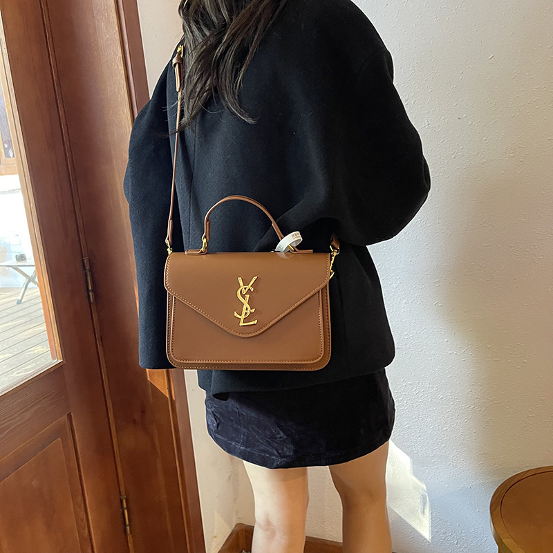 Livraison gratuite Designer Amazon Sac pour femmes Sac à bandoulière texture haut de gamme Sac de transport de grande capacité 2026 Printemps Nou