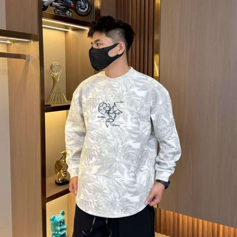 Mens Tshirts Designer Shirts White Long Sleeve Pullover Shirt With Tropical Leaf Print Pattern Crew Neck Relaxed Fit Casual Daily Wear
