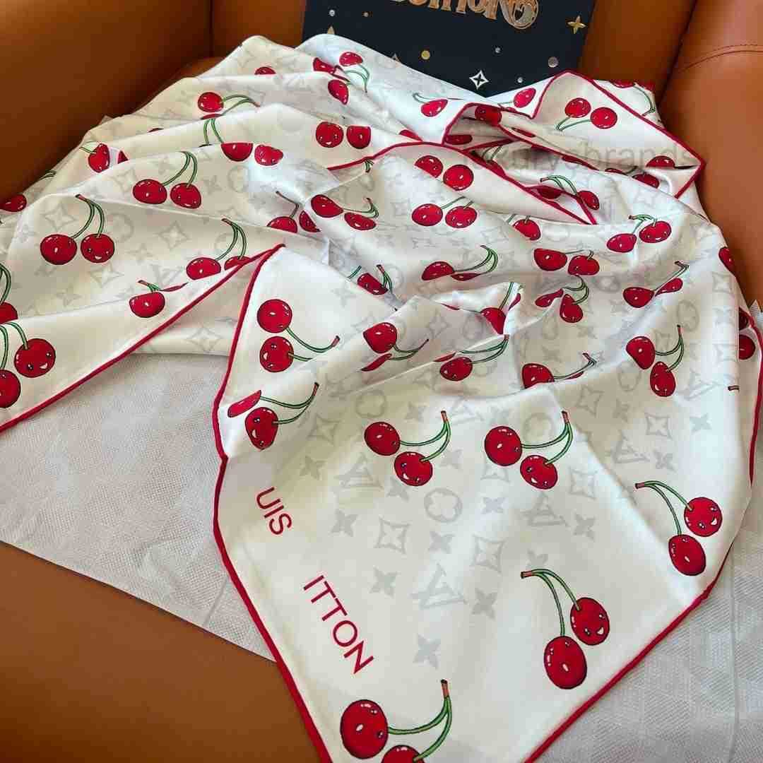 Silk Cherry Scarf Designer Women Blue Square Headscarf Shawl Work Outgoing Charm Gift Neck Ring Scarf Luxury New Scarves 90x90cm 8K8R