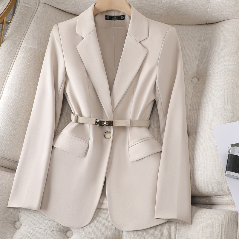 417 Costumes sur mesure et tenues de soirée femme - nouvelle collection automne Simple et élégant