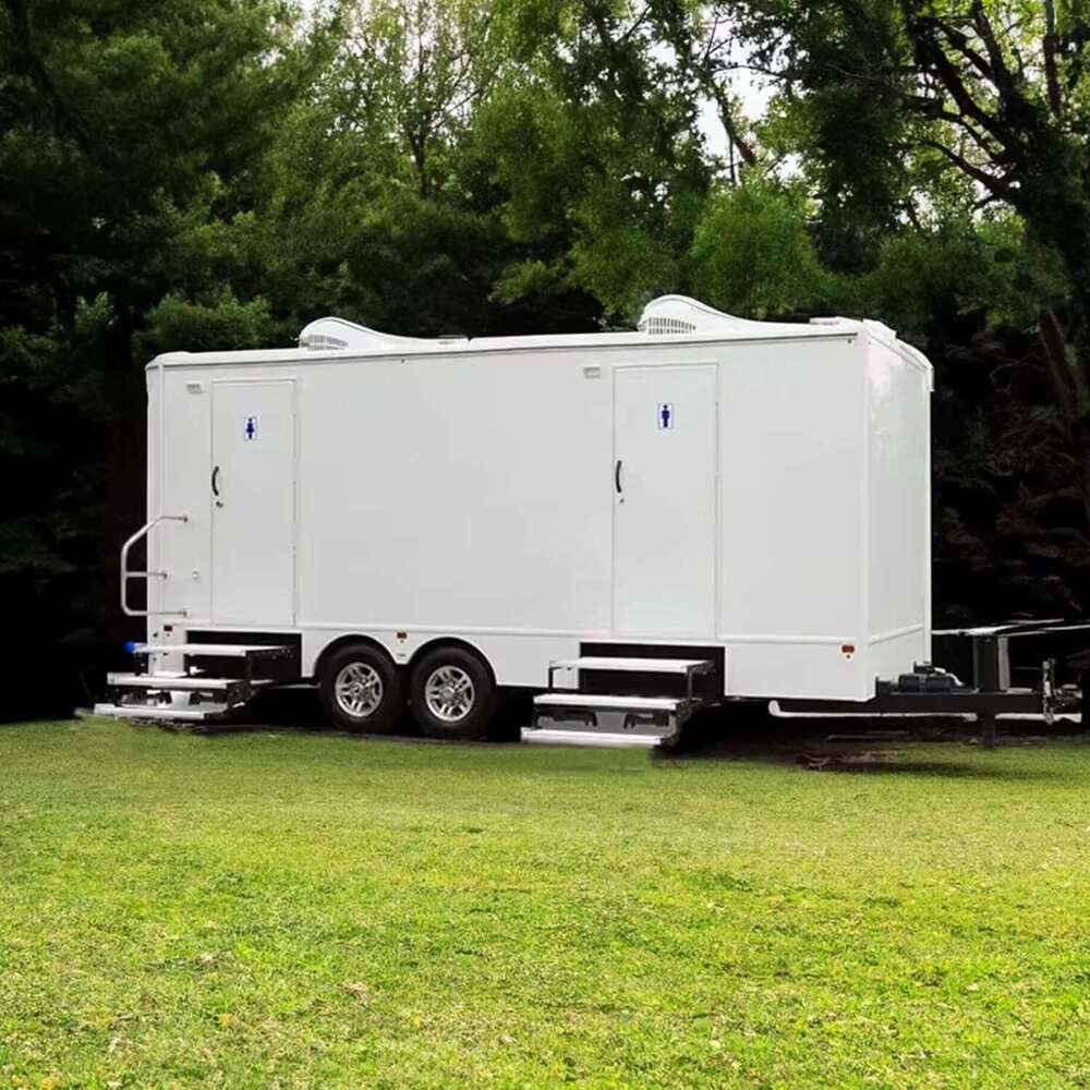 Compact Mobile Restroom for Emergency Evacuation Portable Toilet with Lightweight Design and Quick Assembly Features Unit-image-1094421116