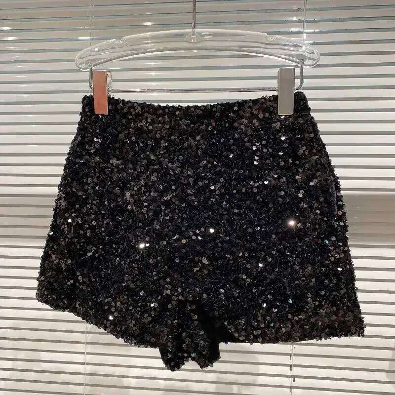 2025 Femmes Paillettes Brillant Polyvalent Pantalons Courts Clubwear Shorts H260207-image-1094511755