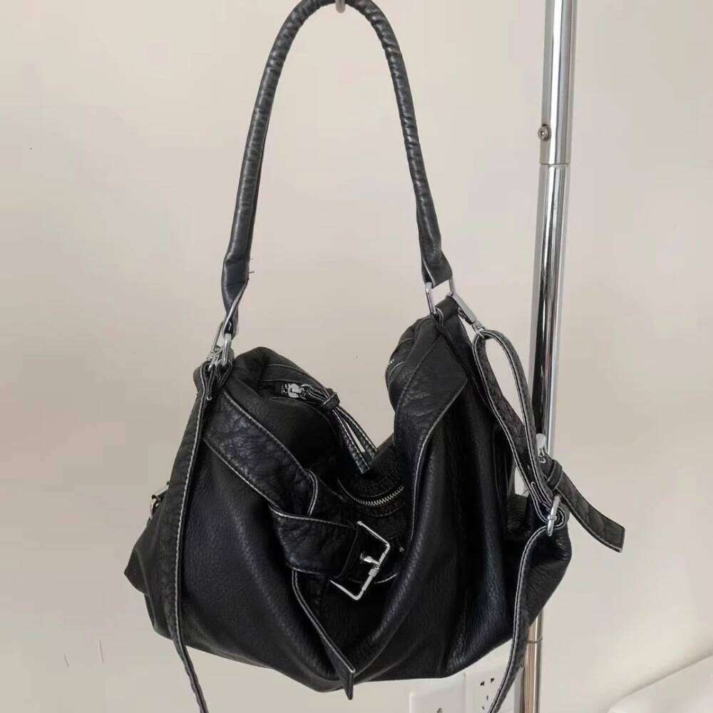 Rétro Waed cuir fourre-tout femmes bandoulière sac à bandoulière grande capacité moto Sle printemps 2025 mode tendance sacs à main Z260207