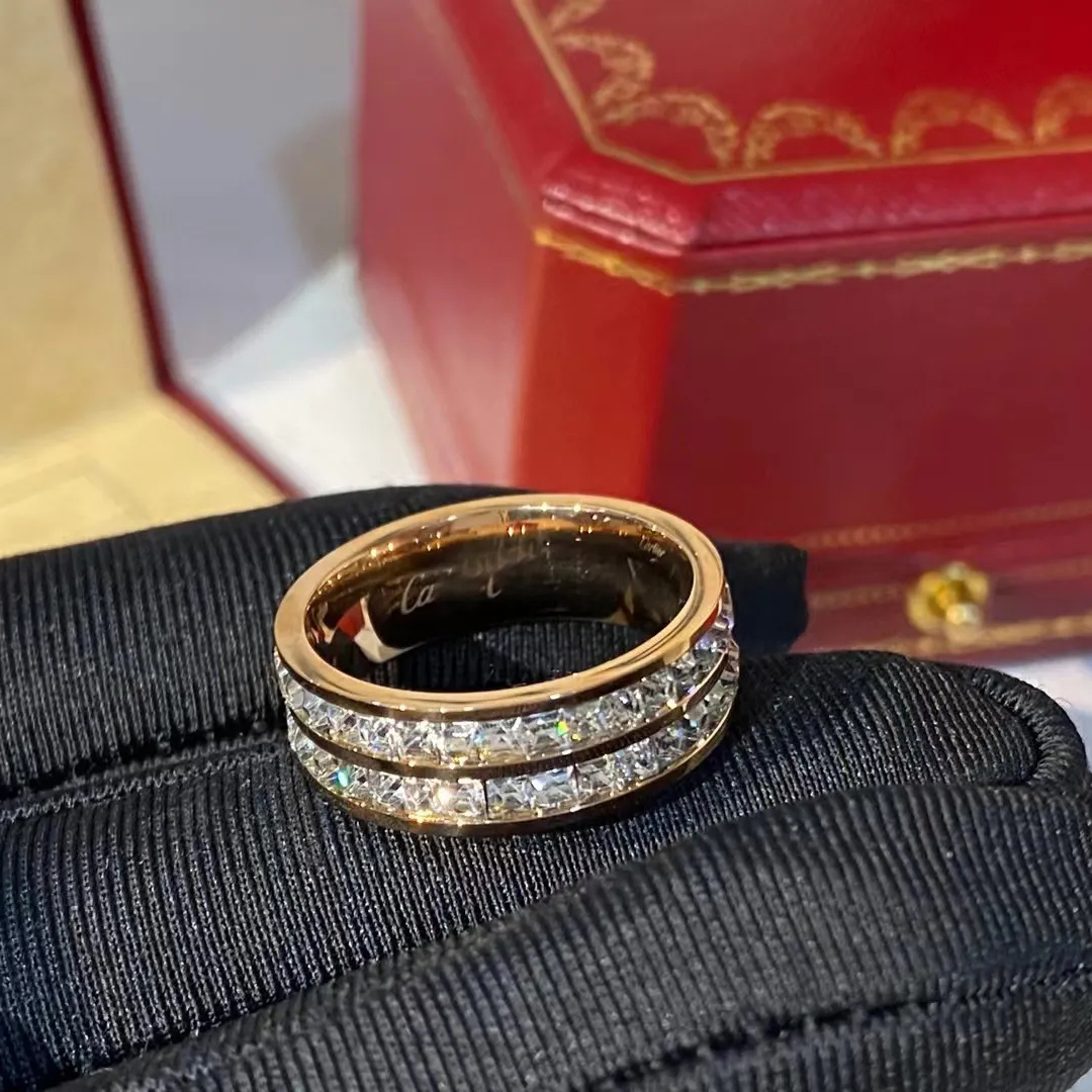 Designer Men and Women Bullet Head Luxury Classic Fashion Wedding Birthday Valentine Day Gift with Original Box Third Ring Road DDDDSSS