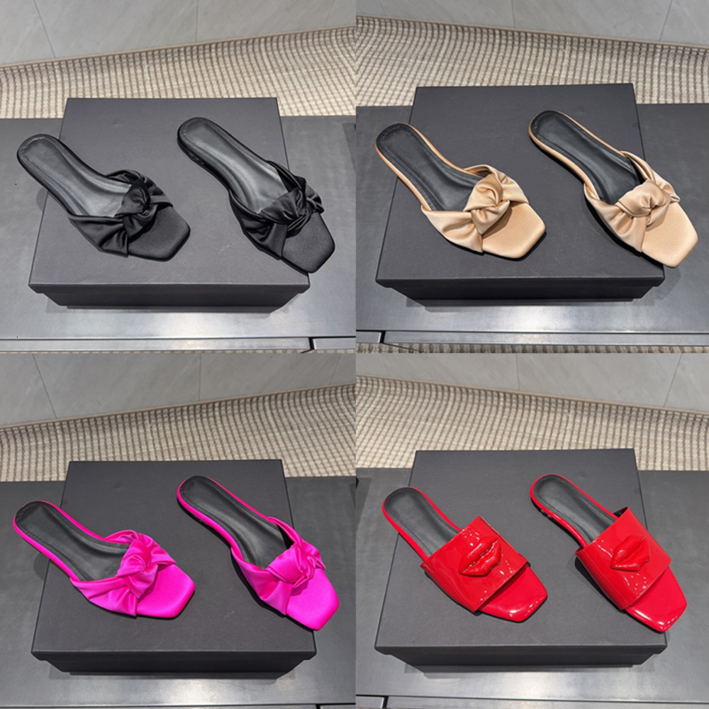 Diapositives de styliste pour femmes, chaussures de plage d'été en cuir verni, bout carré, sandales en forme de lèvres, nouvelle collection 1018