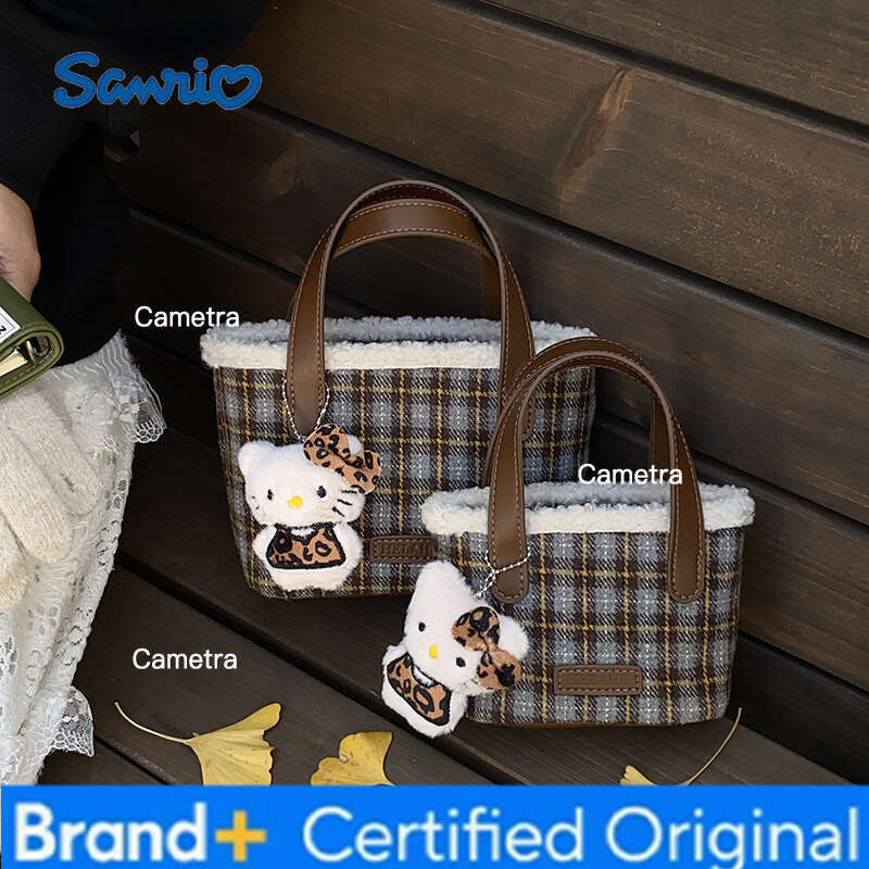 Sanrio High-Value Patchwork Plush Small Square for Women, Fashionable Korean Style, New Exquisite Retro Bag, Elegant and Stylish Shoulder Bag H26