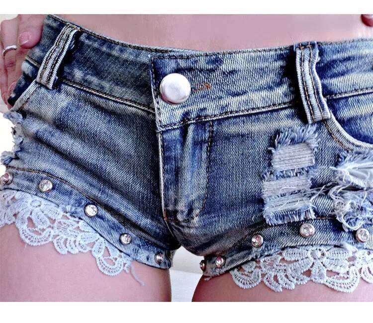 2025 Summer New Women's Hole Jeans Denim Lace Bead Shorts Korean Style H260209-image-1094699182