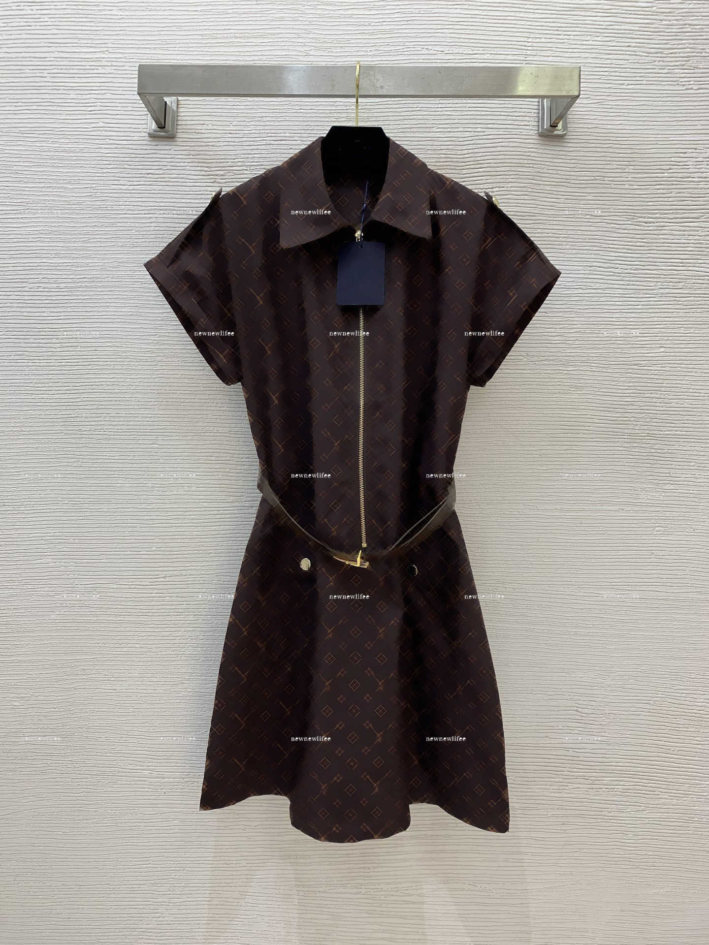 Robe d'été à col de luxe pour femmes, vêtements de styliste, cintrée à la taille, jupe à manches courtes, A015X01N117