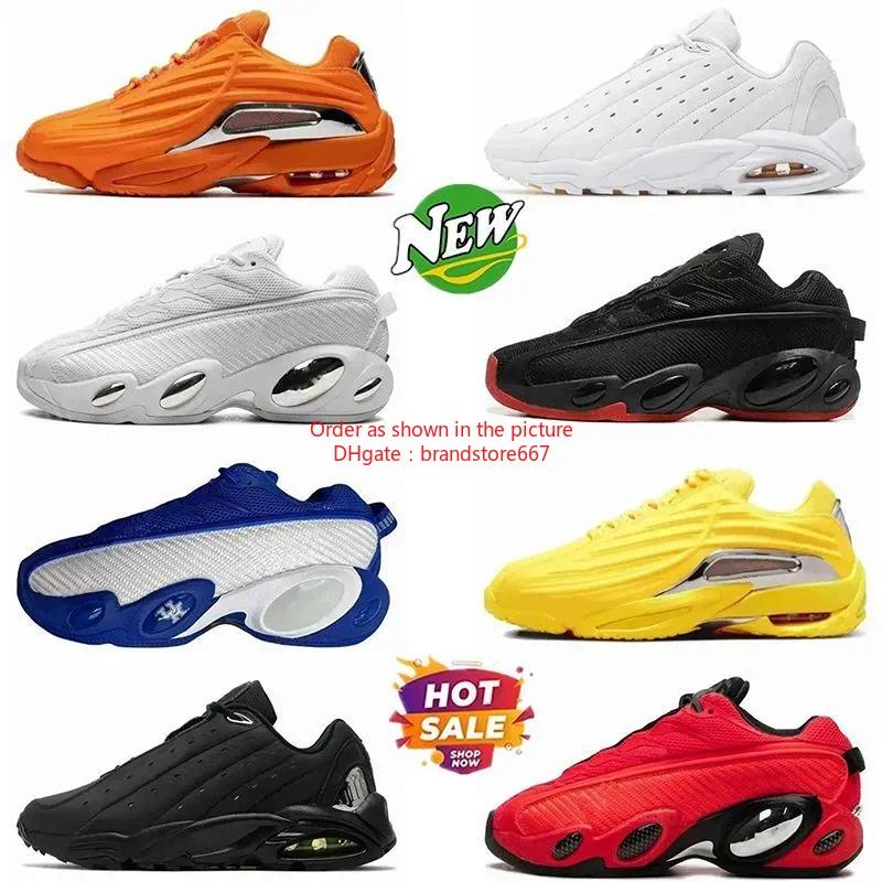 2026 NOCTA Hot Step 2 Terra Running Shoes Designer Triple White Black Yellow Total Orange University Gold Red Green Women Mens Sports Trainers Big S