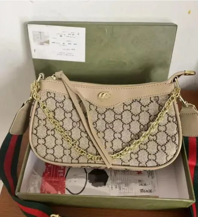 Sac de designer Sacs à bandoulière Sac en cuir Femmes Sac à main classique Dames Designer Messenger Sac sous les bras Lady Purse Brown Portefeuil