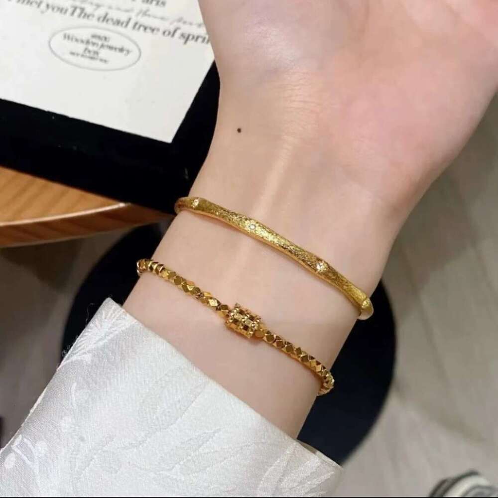 Jewelry New Hot Selling Gold Color Disco Bead Waist for Women Light Luxury Niche High End Sparkling Bracelet