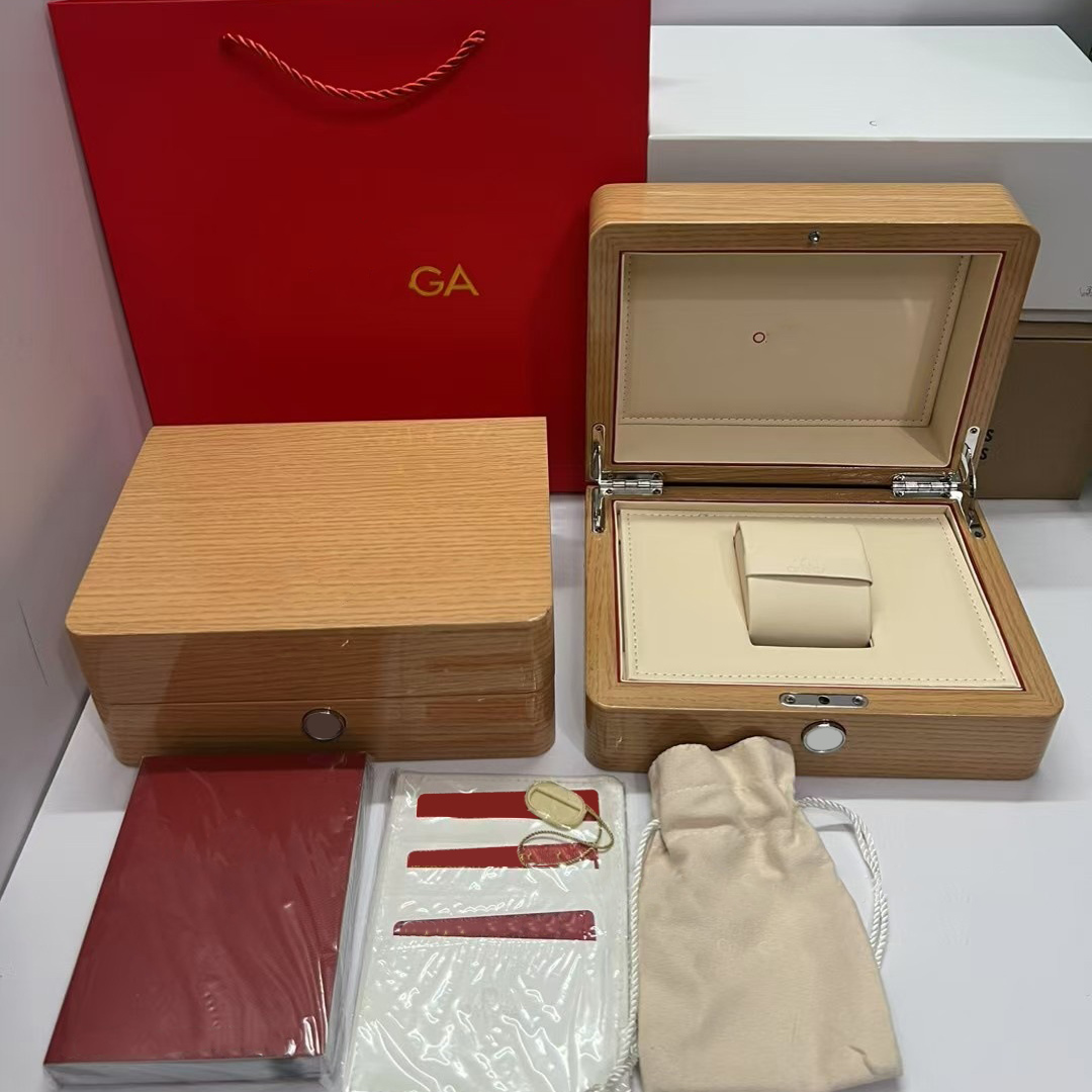 Watch Boxes Luxury Designer Storage Premium Original Box Complete Set Packaging Square Flip-Top Gift High-End Leather Portable Protection