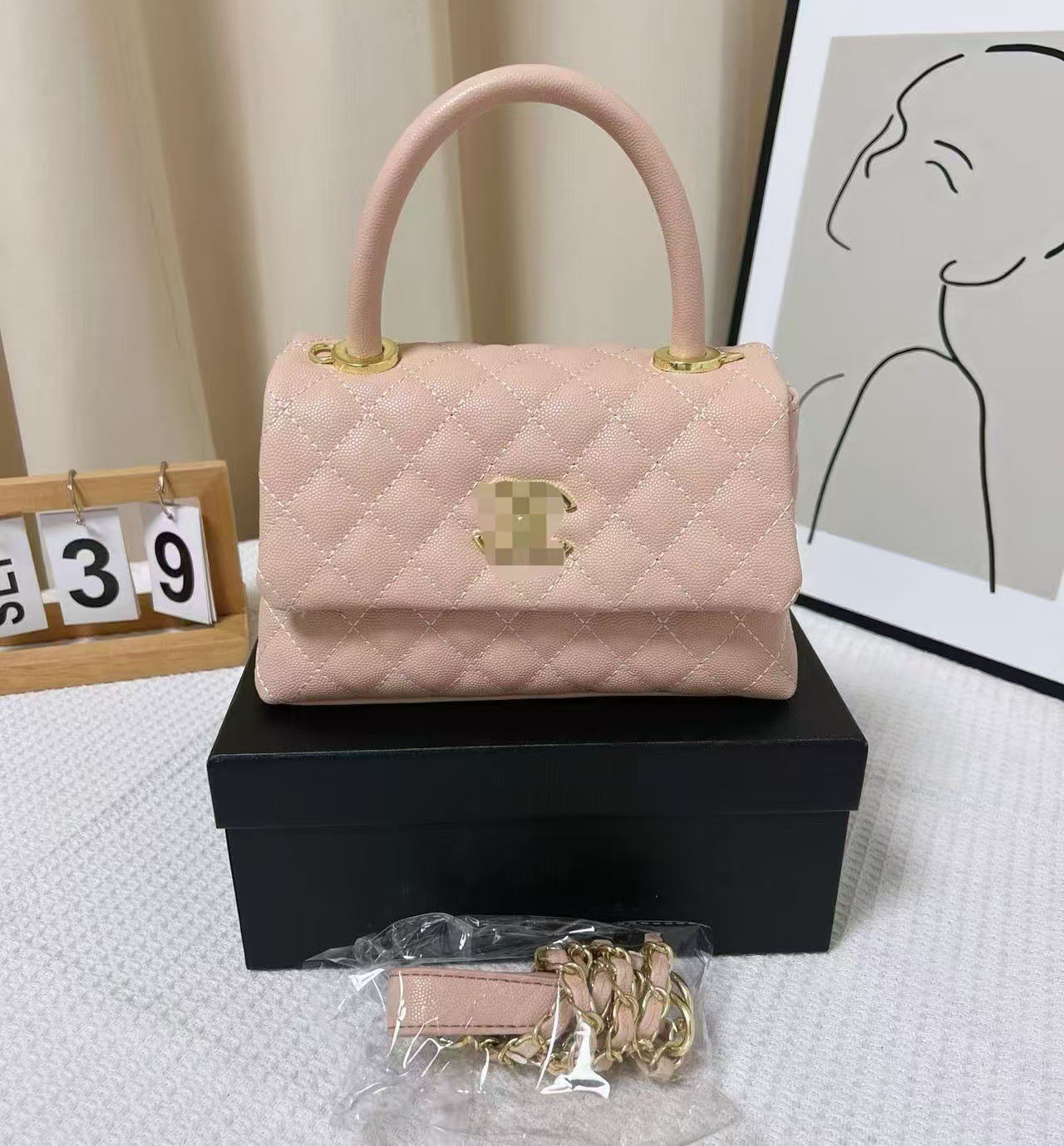 Designer Pink Tweed Classic Flap Bag with Top Handle Light Gold Hardware Diamond Lattice Matelasse Chain Portable Mini Tote Shoulder bags Cross body