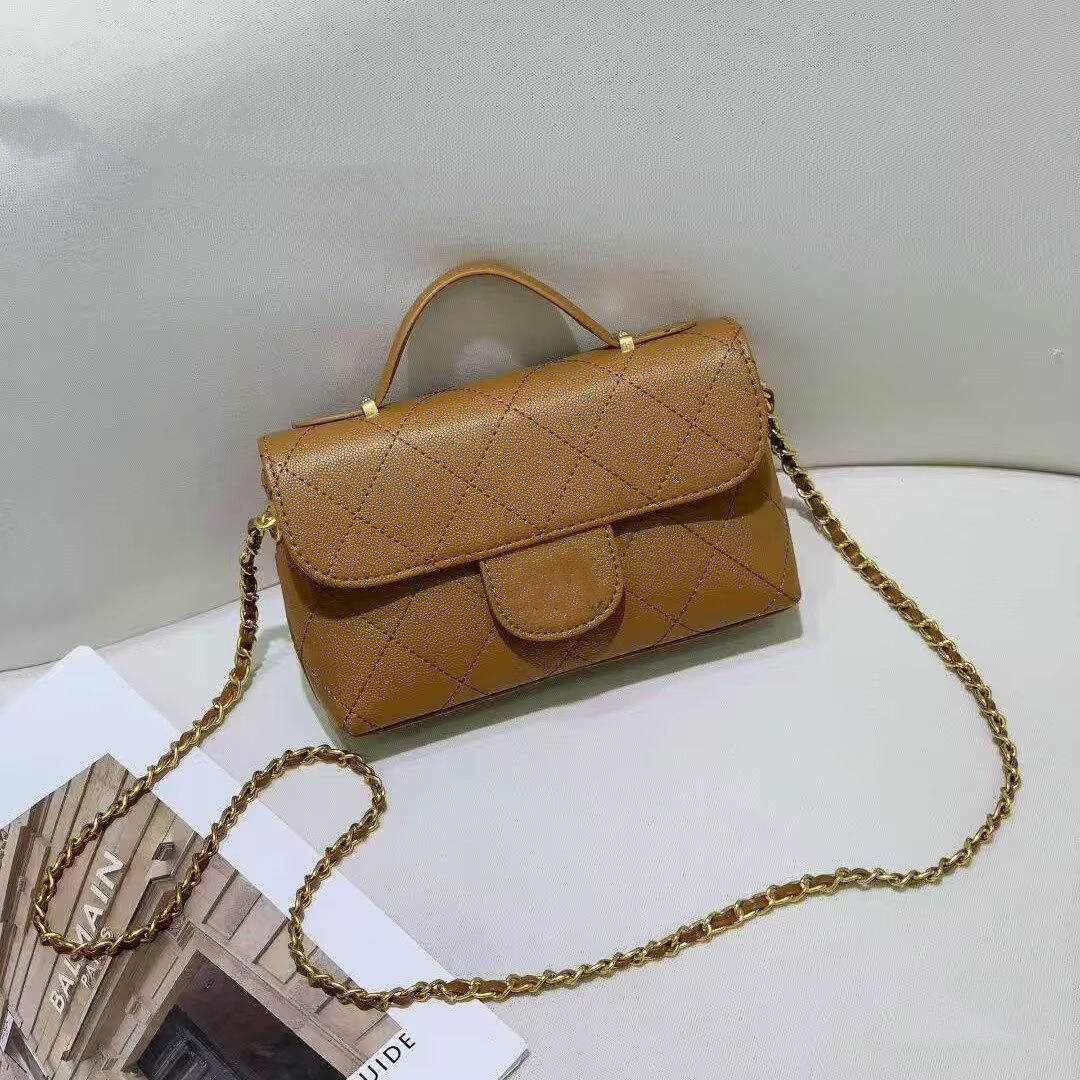 7A Designer Sacs à bandoulière en cuir véritable Sac à bandoulière sous les bras Sac à bandoulière classique à rabat en forme de diamant avec ban