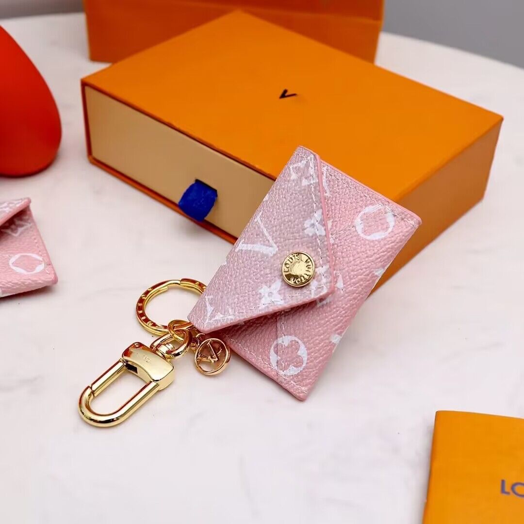 2027 Keychains Lanyards key keychain designer chain luxury bag charm letter bag women key ring car chain pendant men fashion accessories gift exquis
