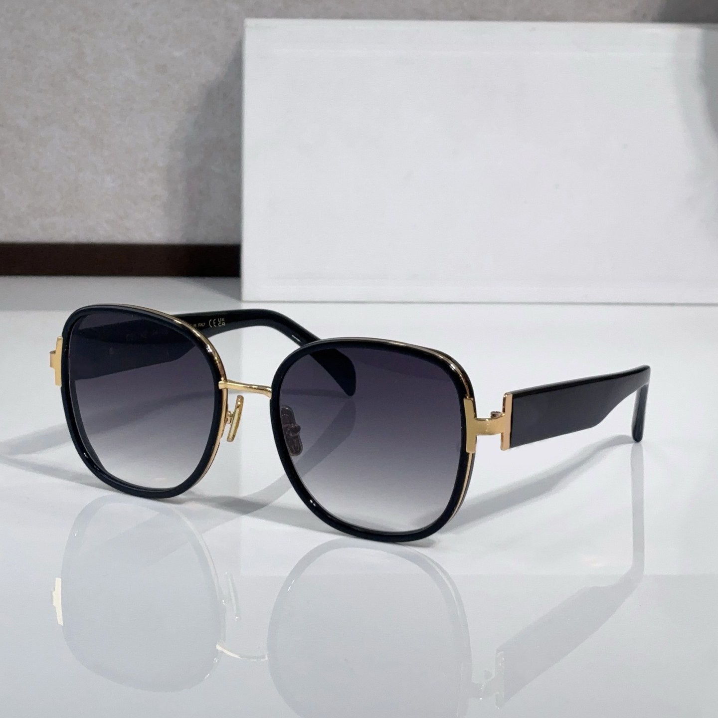 Sunglasses For Men Women Summer 1465 Popular Designer Stylish Outdoor Catwalk Leisure Style Anti-Ultraviolet UV400 Plate Square Full Frame Glasses W