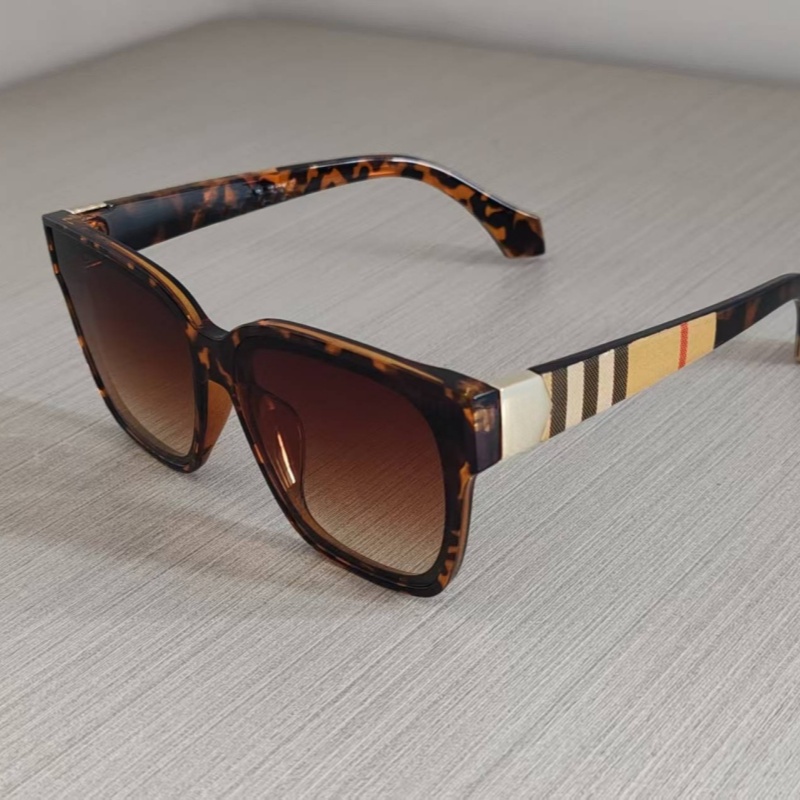 Designer Sunglasses For Mens Womens Classic Luxury Brand Fashion Design Sunglasses Sunscreen Radiation Sunglasses AAA