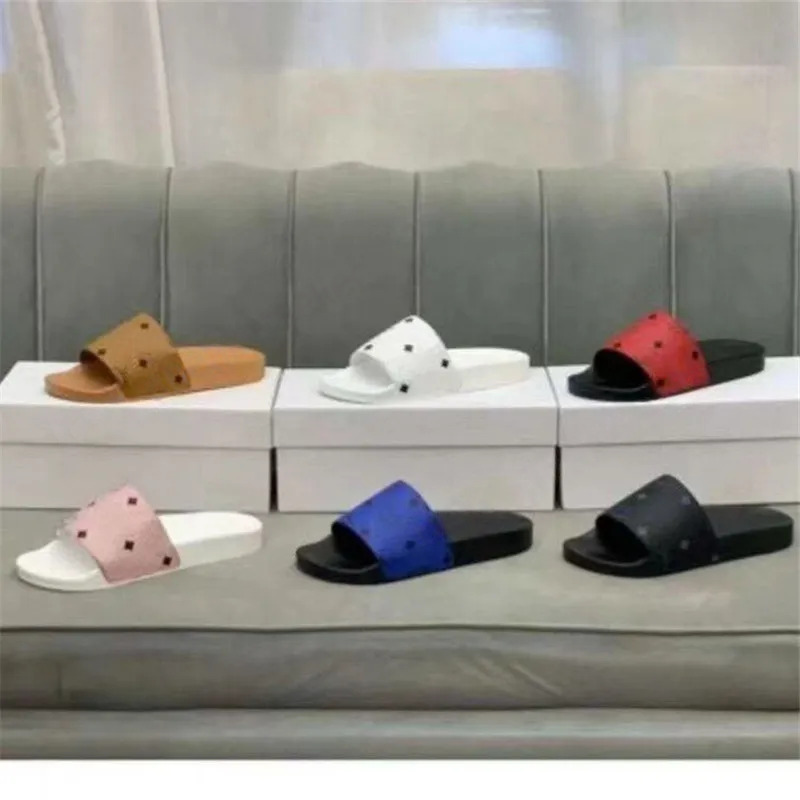 Designer Femmes Pantoufles Sandles Classique Brown Plat Maison Pantoufle Salle De Bain Munich En Cuir Imprimé Sandales Chaussures Femme Tongs De