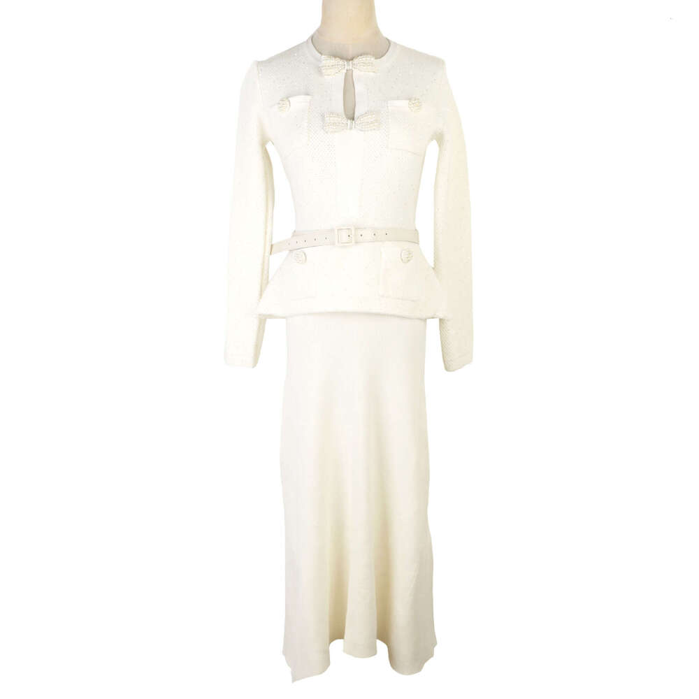 Robe sirène française à manches longues, légère et luxueuse, avec perles, taille de luxe, nouvelle collection automne/hiver 2026, R30 pour femmes