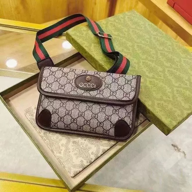 2025 High Quality Genuine Luxury Designer Dag Totes Bag Toilet Pouch Cosmetic Cases Men Handbag Crossbody bags Purse Fashion Clutch Bags