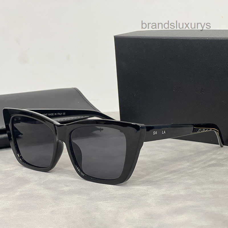 designer sunglasses for Women cat eye casual thin mirror legs frame Fine flat lenses Beach Sun Glasses Retro Frame H4PV