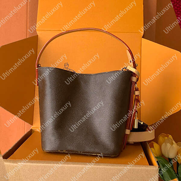 Ladies Fashion Designer Luxury ALL IN BB Cosmetic Bags Cases Shopping Shoulder Bag Totes TOP Mirror Quality Handbag M12925 M12926 M13044 M13480 M143