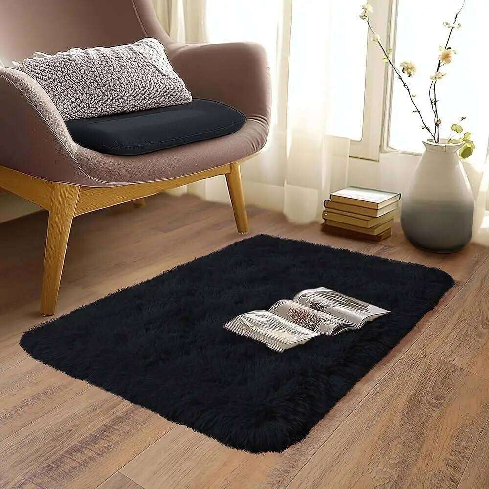 VIKAMA Small Black Area Rug - Soft Plush Children's Bedroom Bedside Rug, Indoor Entrance Welcome Mat, Home Decoration Accessory H260226-image-1095645967