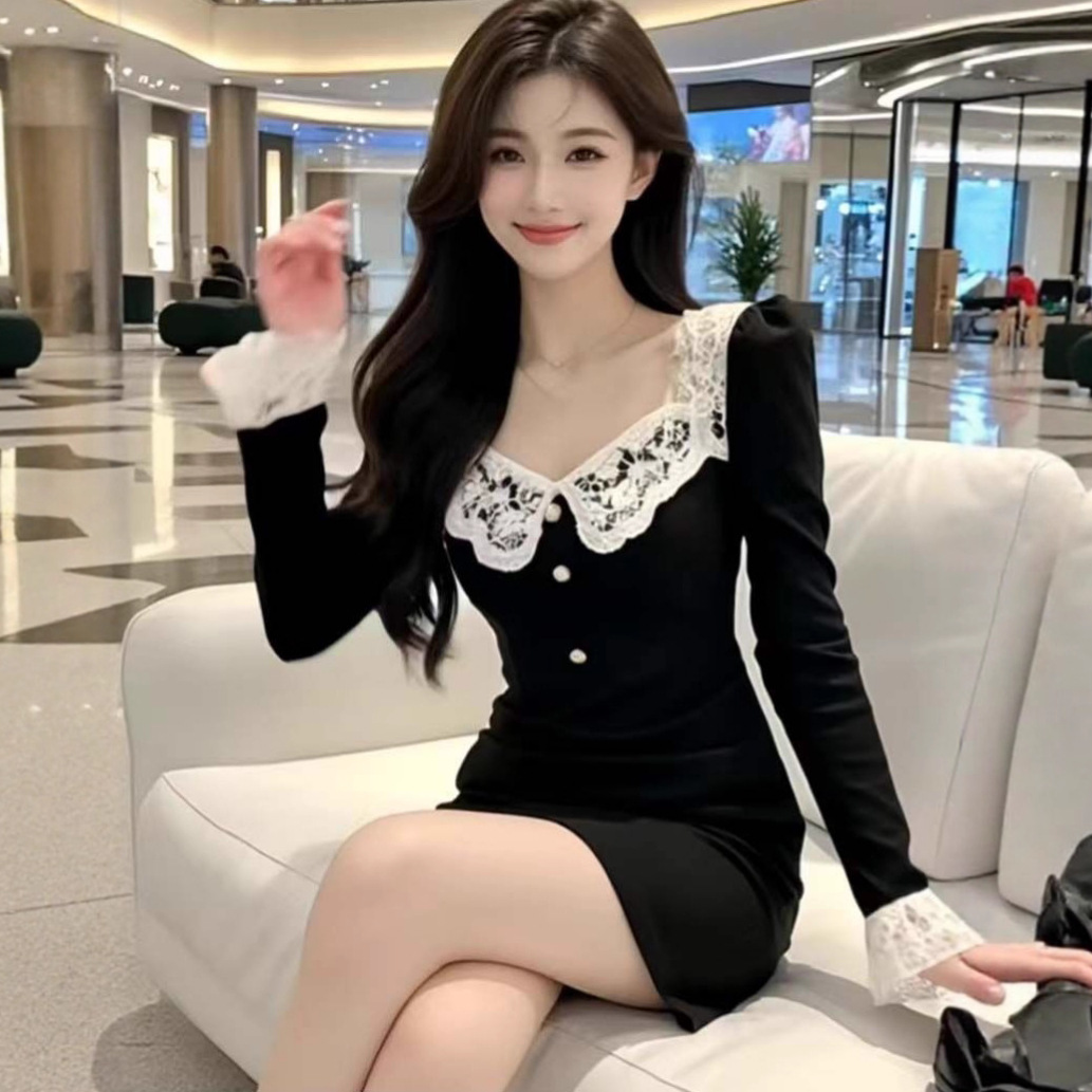 Q0008 Sexy Pure Desire Large Size Design Sense Lace Square Neck Fashion Splicing Small Black Dress Slim Skinny Dress Short Dress Female Tide