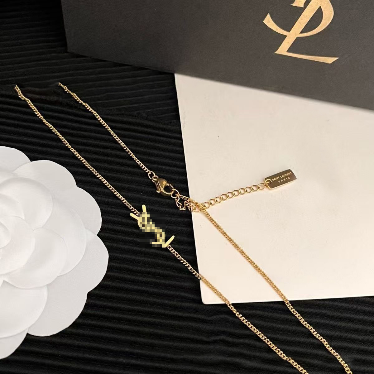 18K titanium Letter Diamond Designer high end Elegant women Pendant necklace Jewelry Gold chain-image-1106802491