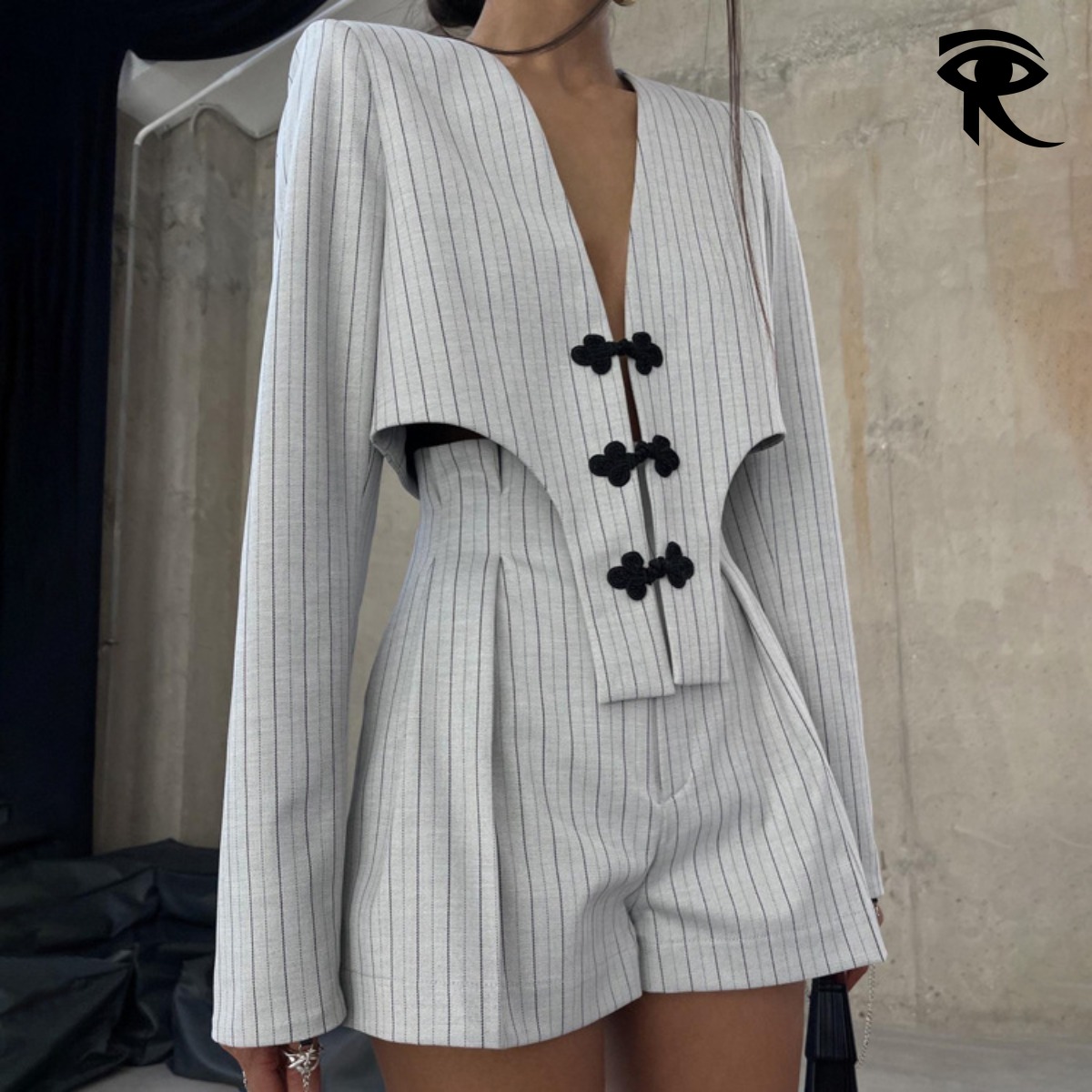 2026 Spring Women New Chinese Style Pankou Frog Closure Long Sleeve Deep V Neck Coat High Waist Shorts Striped Summer Sexy Girl Two Piece Set Ori