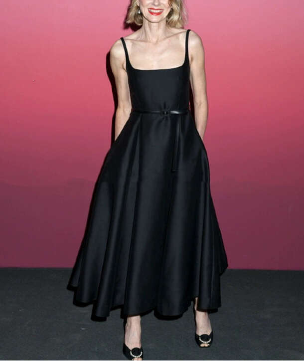 Robe longue à lacets, style déesse sociale, charme, Sexy, col carré, couleur unie, taille, pantalon à cloche, mode printemps/été 2026