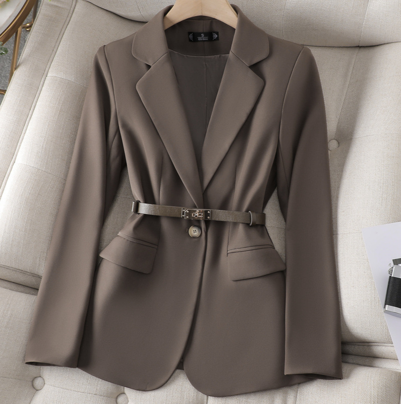450 Costumes sur mesure et tenues de soirée femme - nouvelle collection automne Simple et élégant