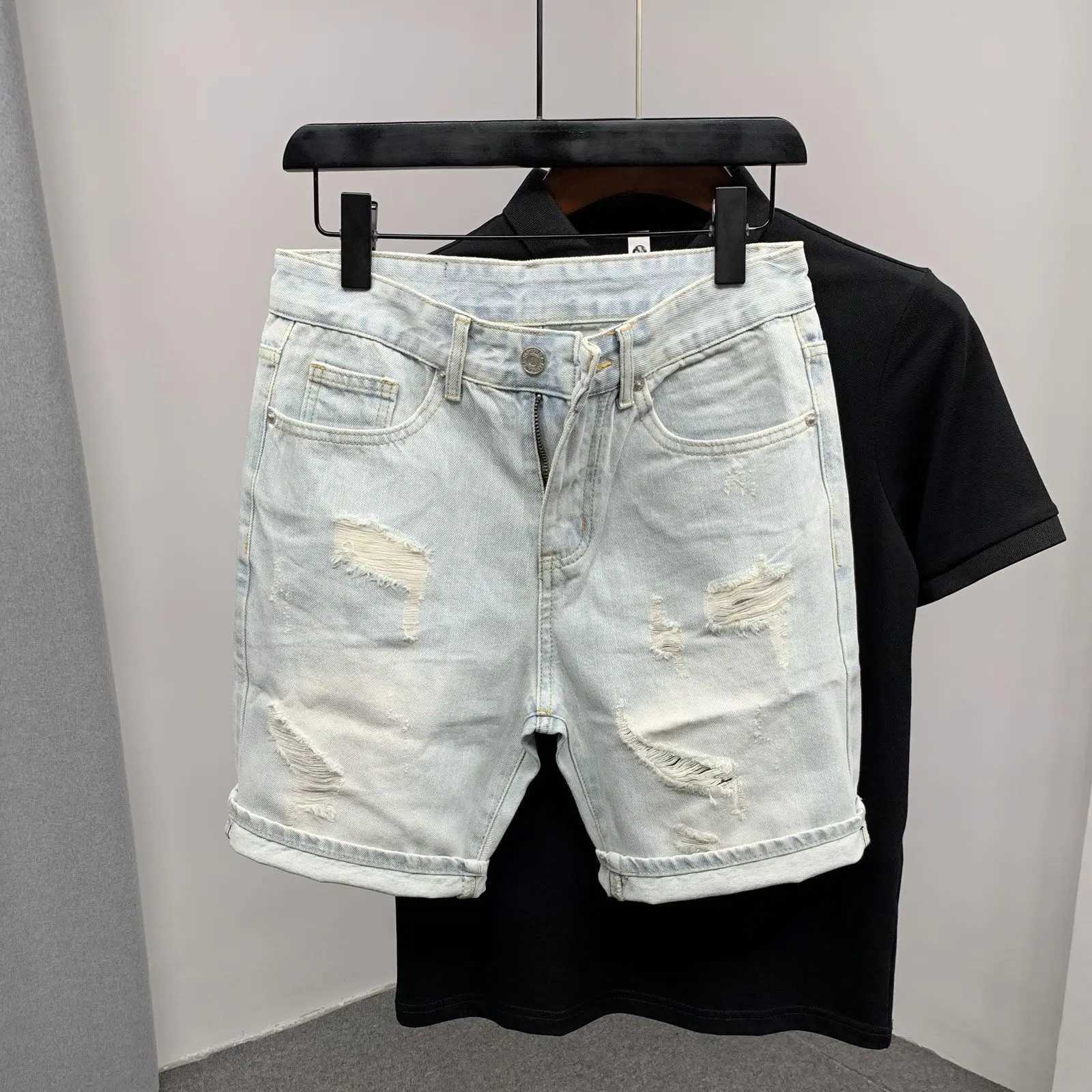 New 2025 Beggar Cat Whisker Big Hole Popular Pants Mens Summer Trendy Brand Washed Blue Denim Shorts Streetwear Ripped Jeans Z260228