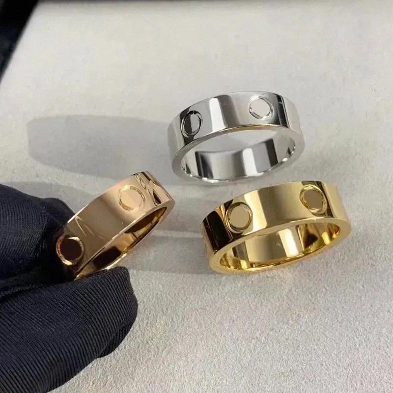 Luxury Designer Ring for Women Classic Love Rings Band Simple Personality Style Jewelry Gift 18K Gold Ring-image-1108517515