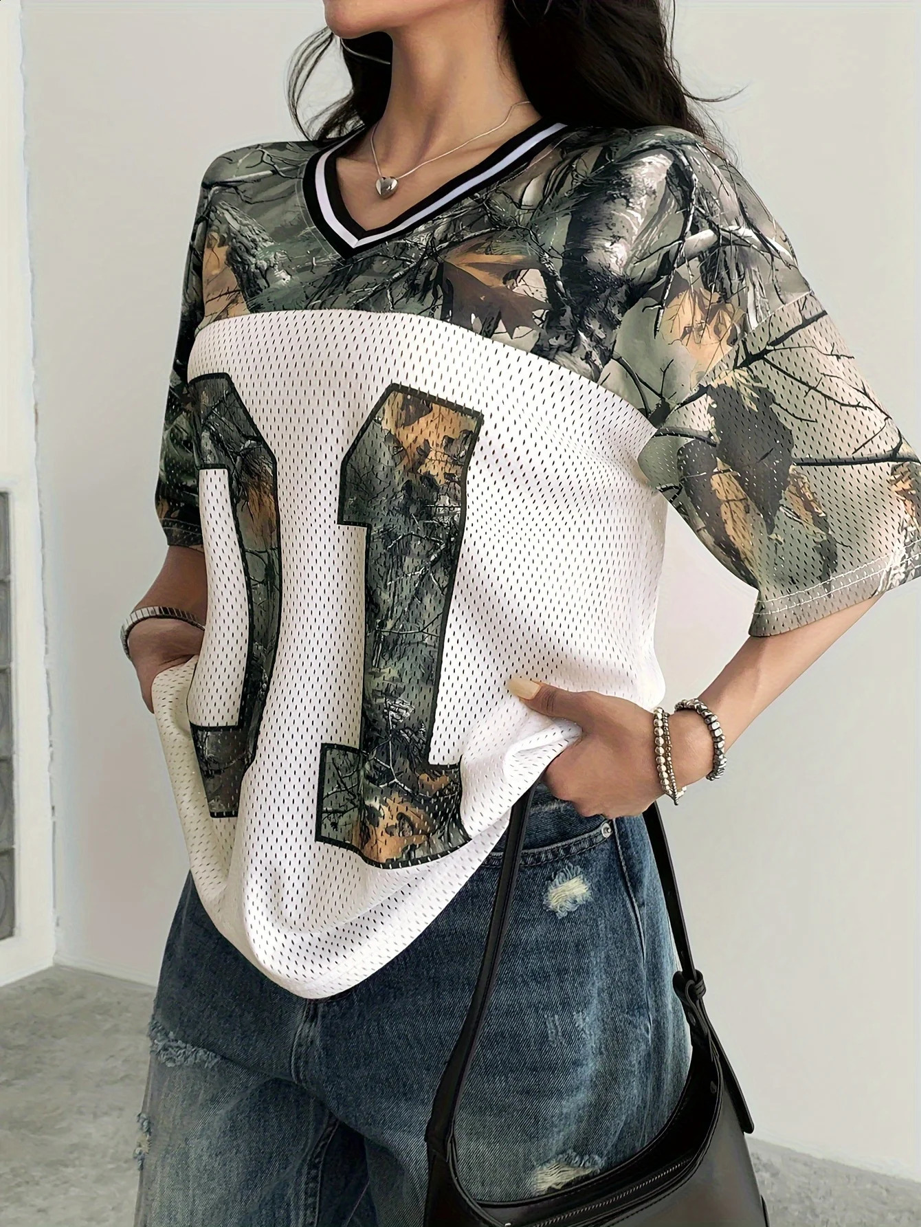 Summer Womens V-Neck Camouflage Letter Print Sport Quick-Drying T-Shirt Breathable Mesh Loose Short-Sleeved Shoulder Top 260526BJ