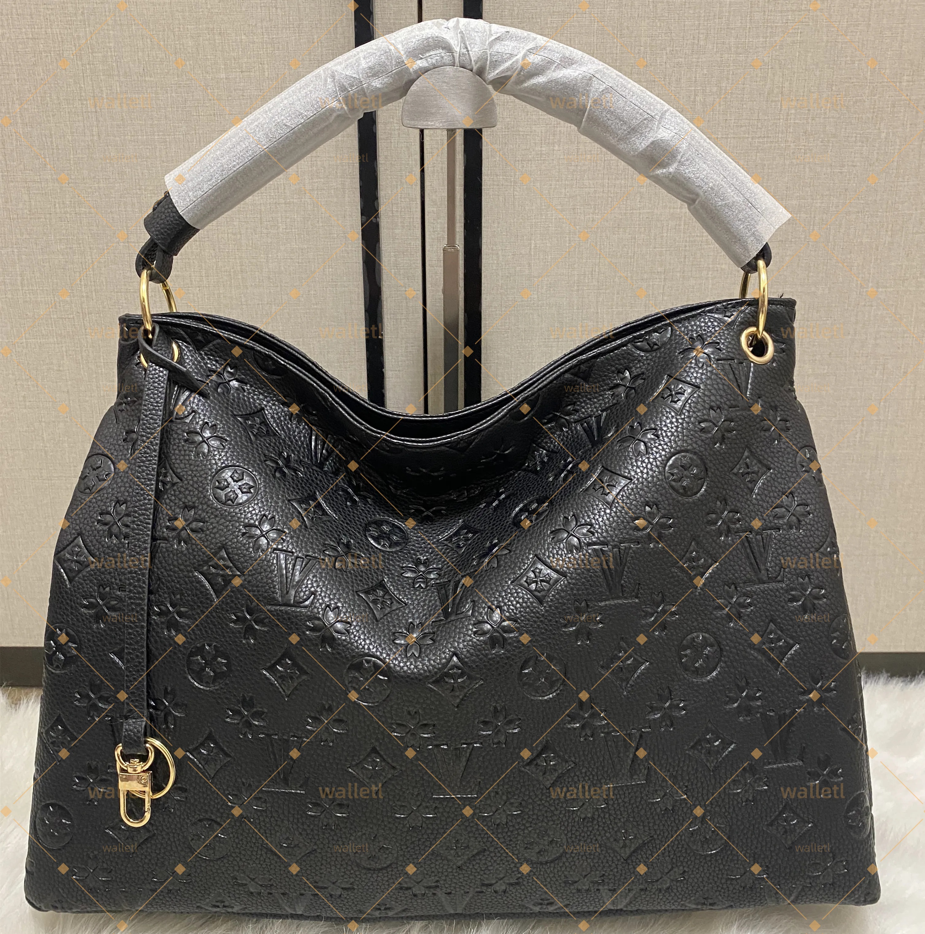 Designer bag Embossed black Flower Large Capacity Tote Fashion Femme louieviution Women Shoulder Bags Messenger Handbag Purse Female backpack Sho