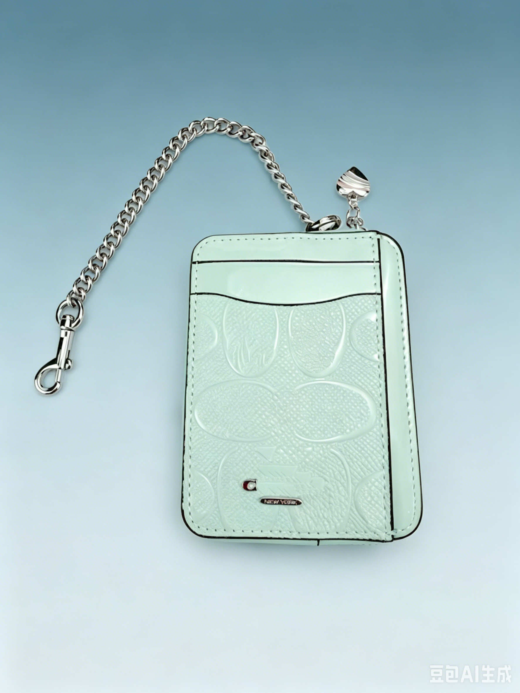 CDQ15 Étui à cartes zippé en cuir verni gaufré signature vert menthe de créateur avec chaîne à breloques en forme de cœur Co a pour femme