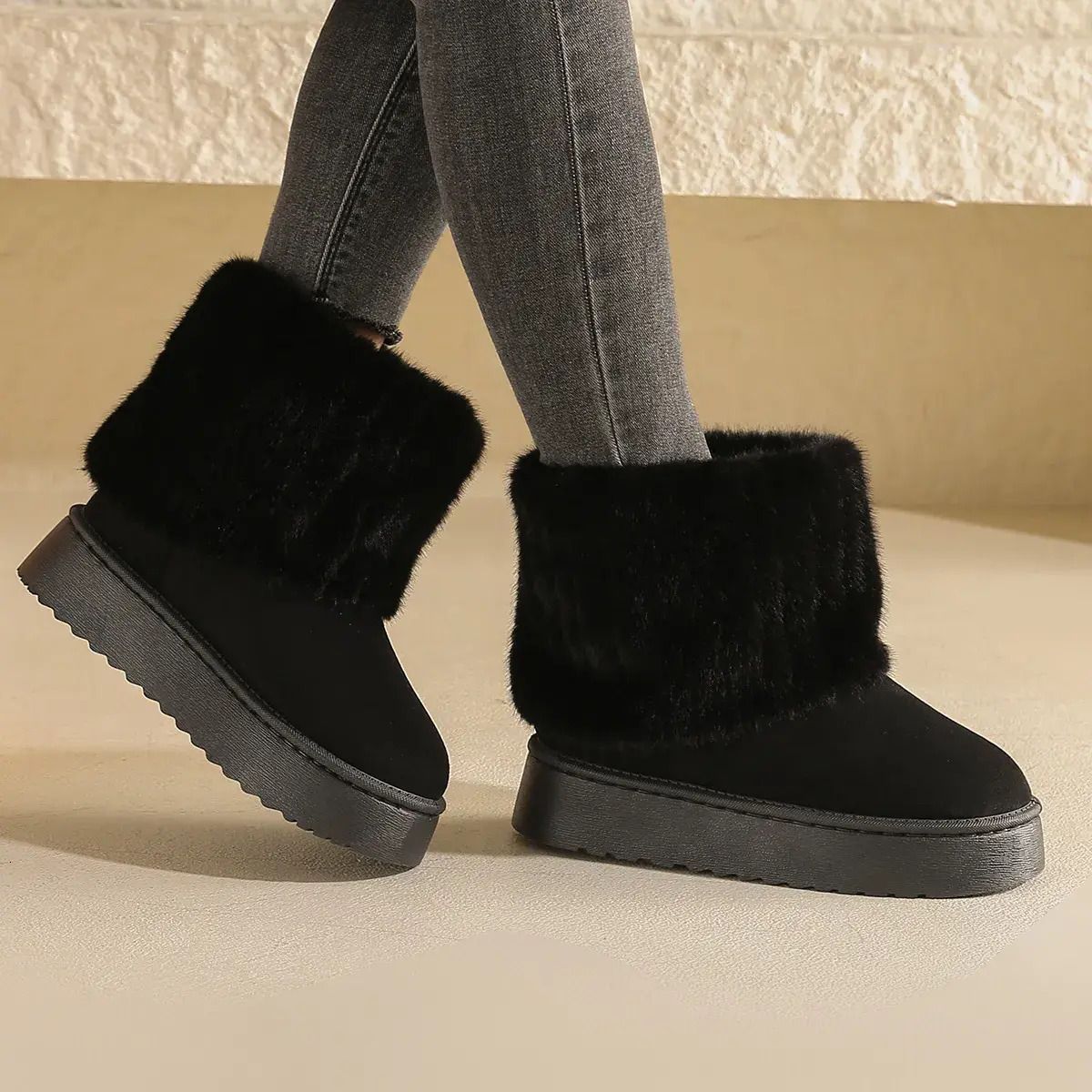 2026 New Martin Leather Designer Boot Woman Striped Suede Mid-Calf Snow Boots - Warm & Comfortable Thick-Soled Winter Cotton Shoes Free Shipping Fre