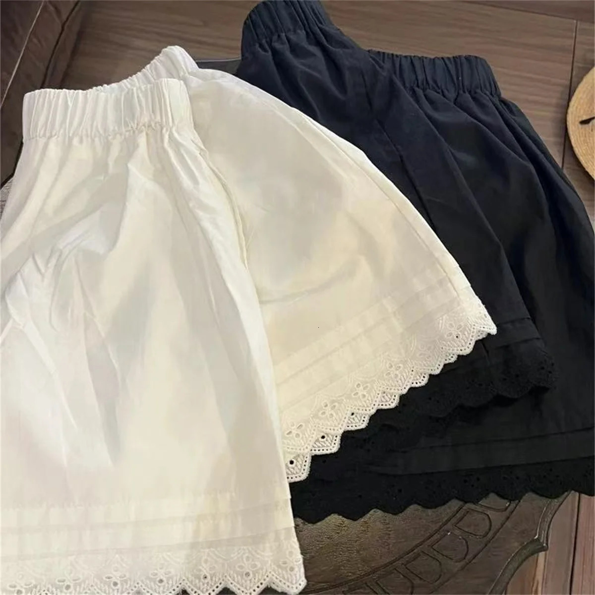 White Lace Trim Patchwork Casual Shorts for Womens High Waisted Wide Leg Vacation Beach Pants Loose Thin Bottoms Home Shorts 260602BJ
