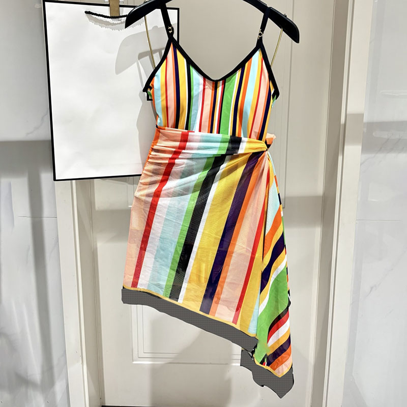 Maillots de bain à rayures colorées femmes maillot de bain Bikini Sexy avec écharpe nouvelles vacances d'été maillot de bain fête sur la plage