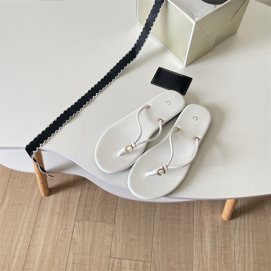 Pantoufles de créateur pour femmes, pantoufles à talons moyens, tongs classiques avec lettres, chaussures à talons bas, sandales décontractées, s